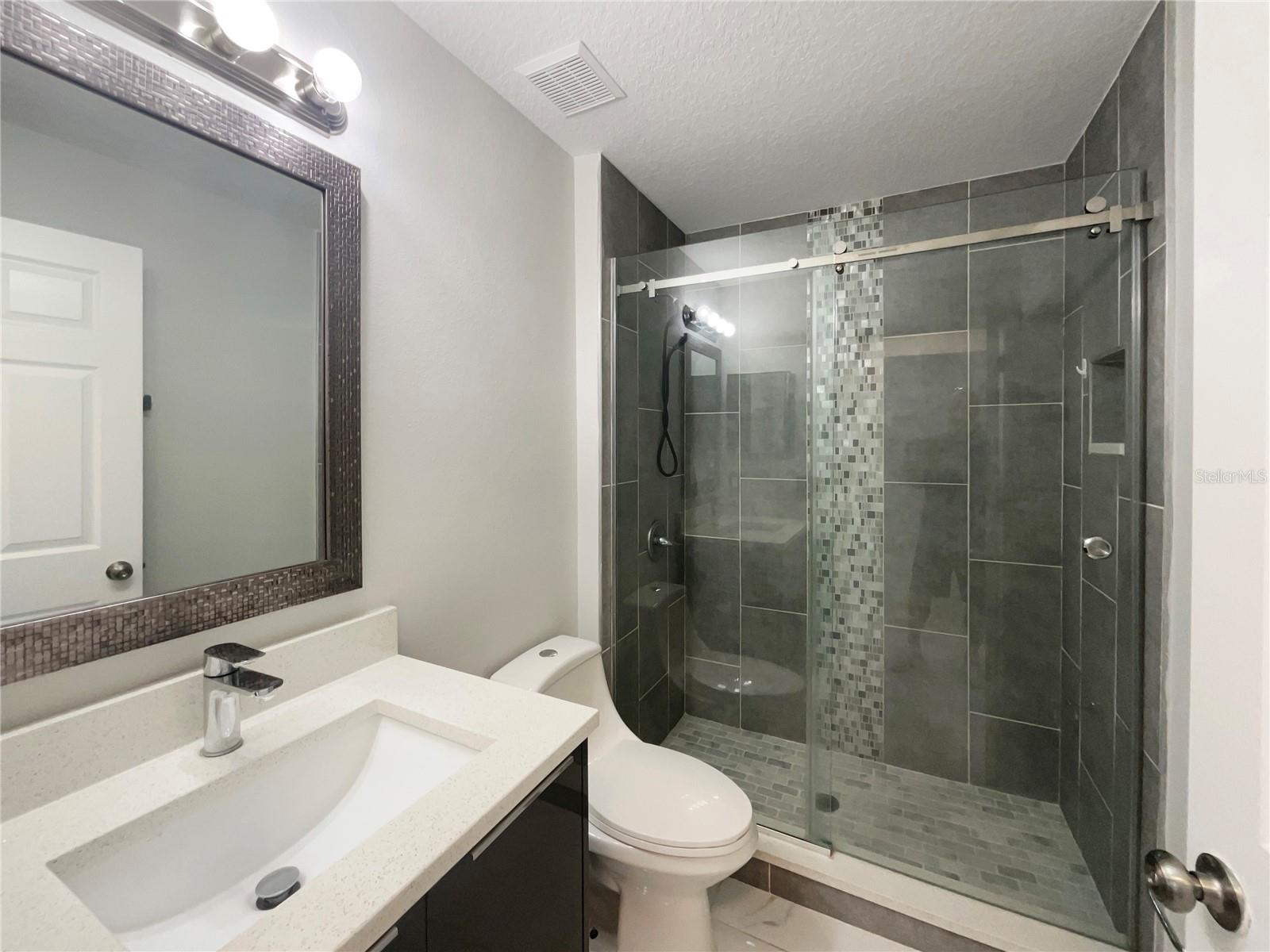 Image 19 of 22 For 1009 Brayton Lane