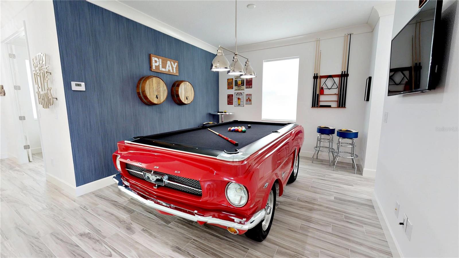 Image 12 of 84 For 6160 Hamlin Reserve Boulevard