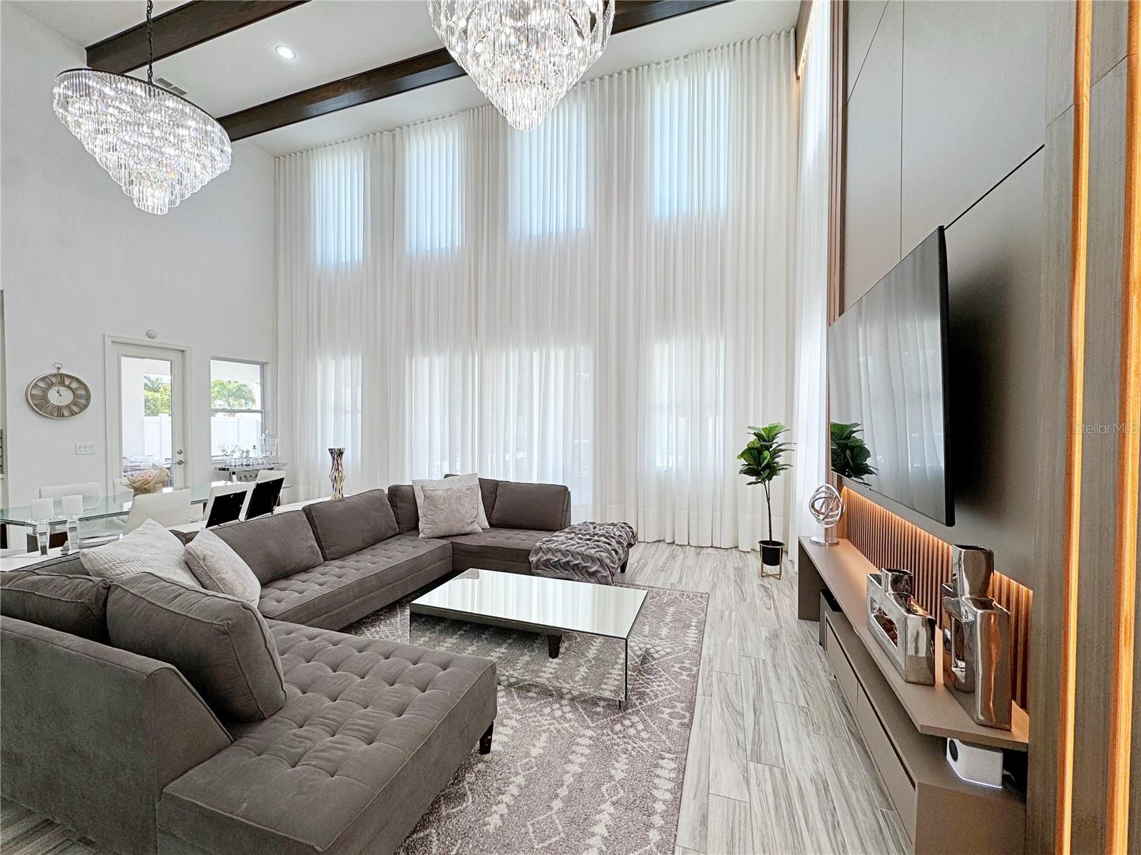 Image 25 of 84 For 6160 Hamlin Reserve Boulevard