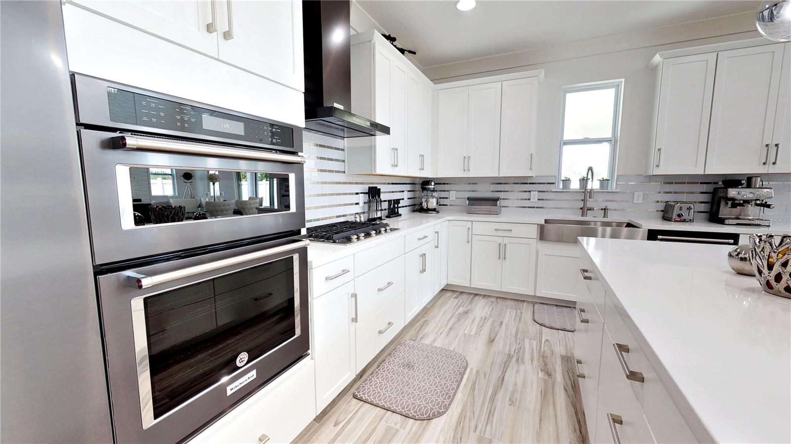 Image 36 of 84 For 6160 Hamlin Reserve Boulevard