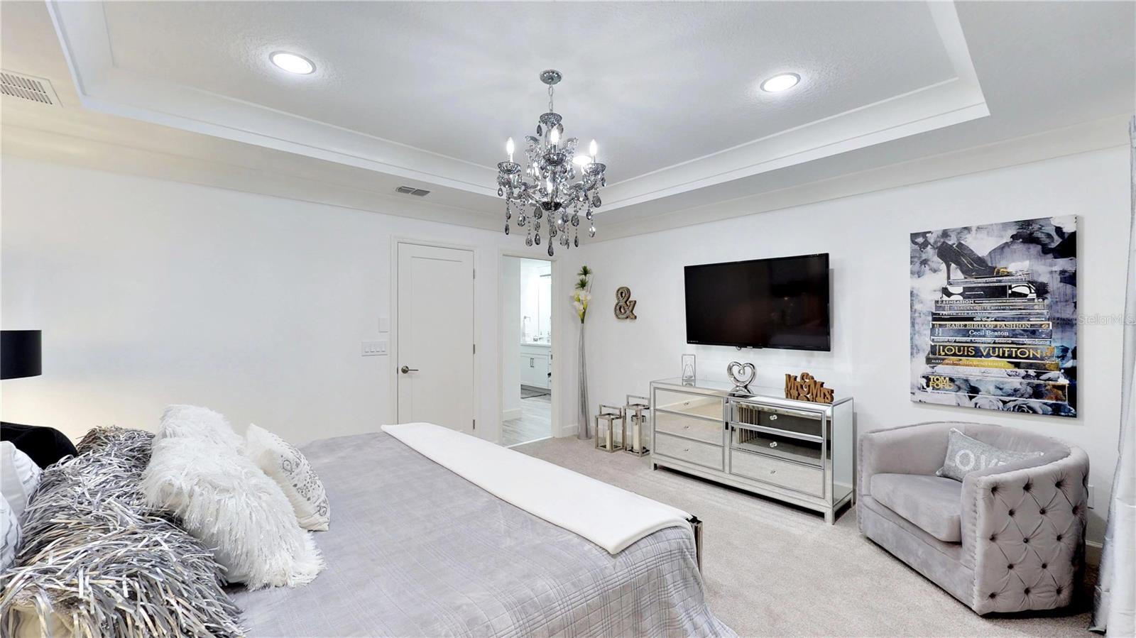 Image 47 of 84 For 6160 Hamlin Reserve Boulevard