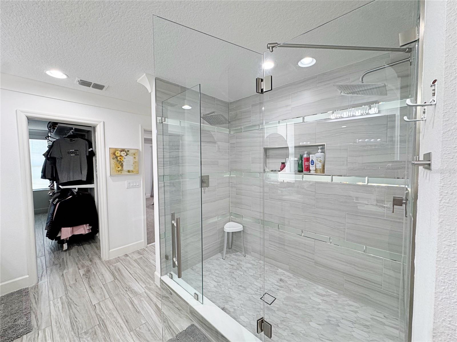 Image 53 of 84 For 6160 Hamlin Reserve Boulevard