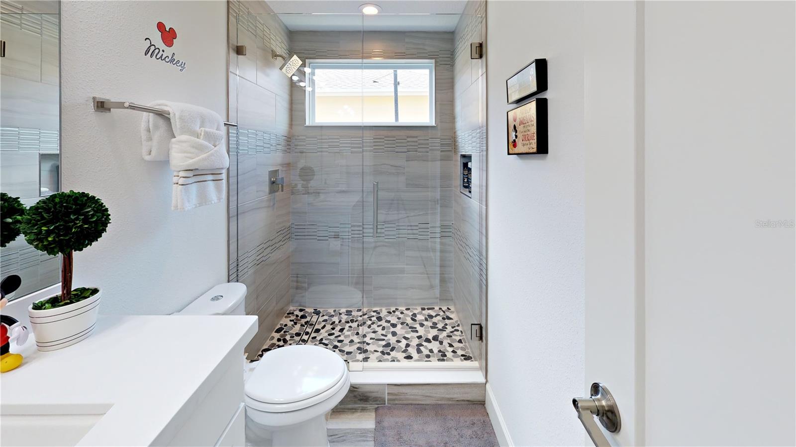 Image 75 of 84 For 6160 Hamlin Reserve Boulevard