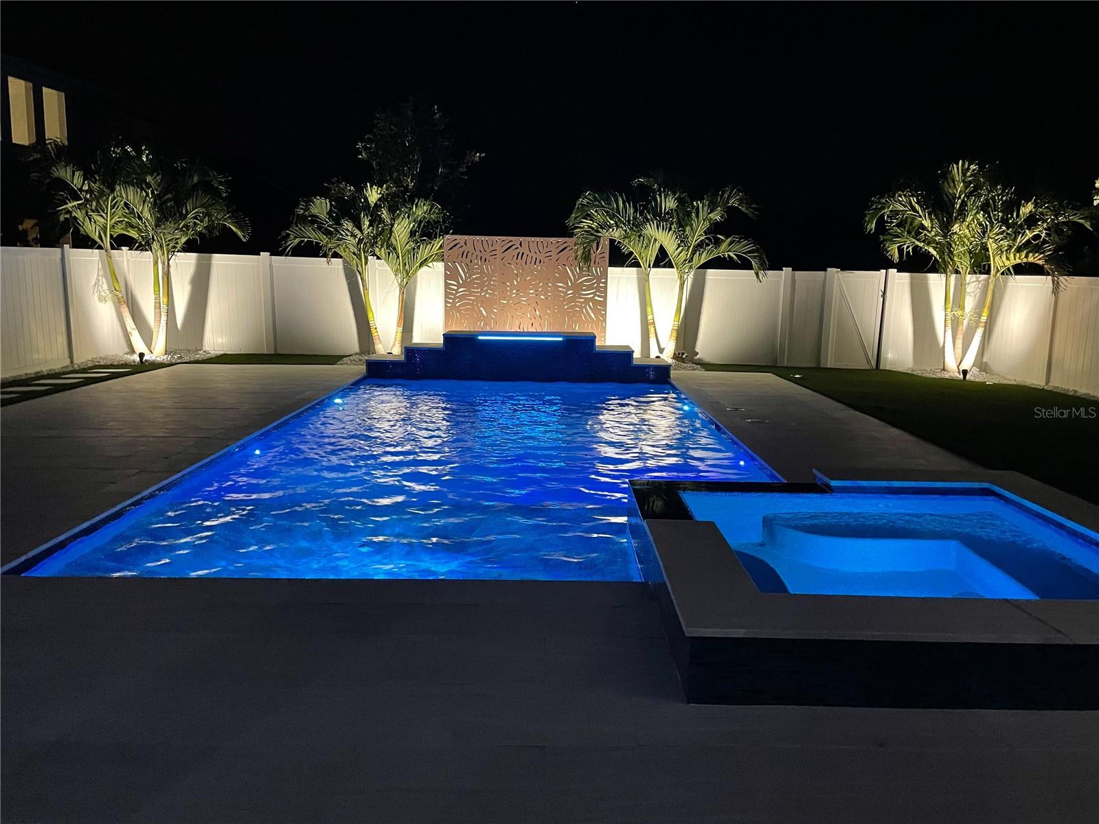 Image 82 of 84 For 6160 Hamlin Reserve Boulevard