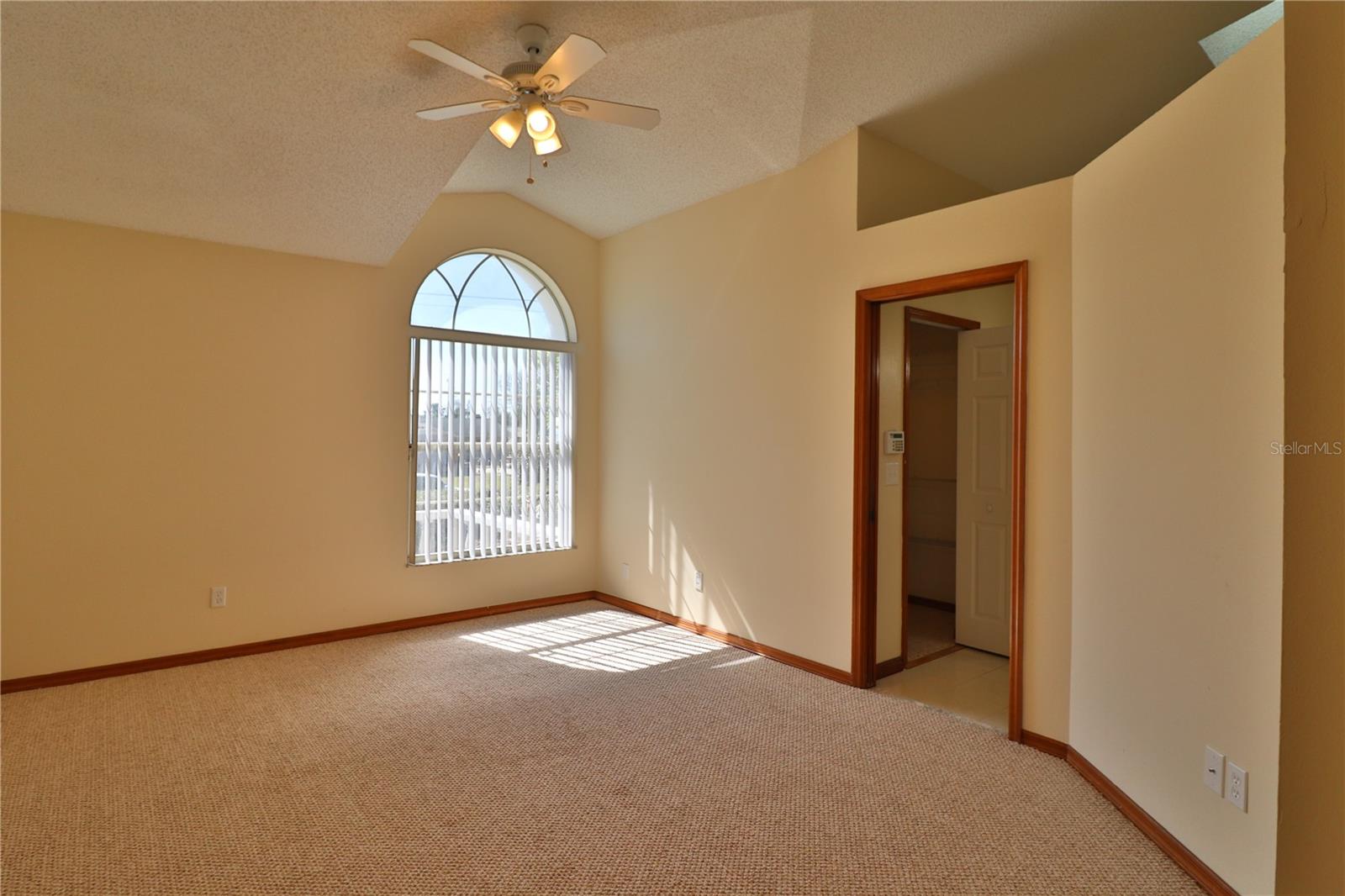 Image 17 of 21 For 1088 Tivoli Drive