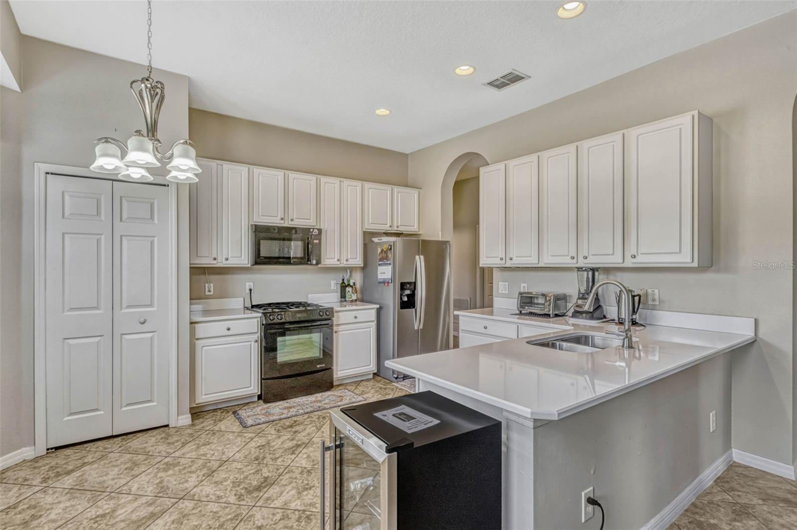 Image 4 of 20 For 115 Crescent Moon Drive