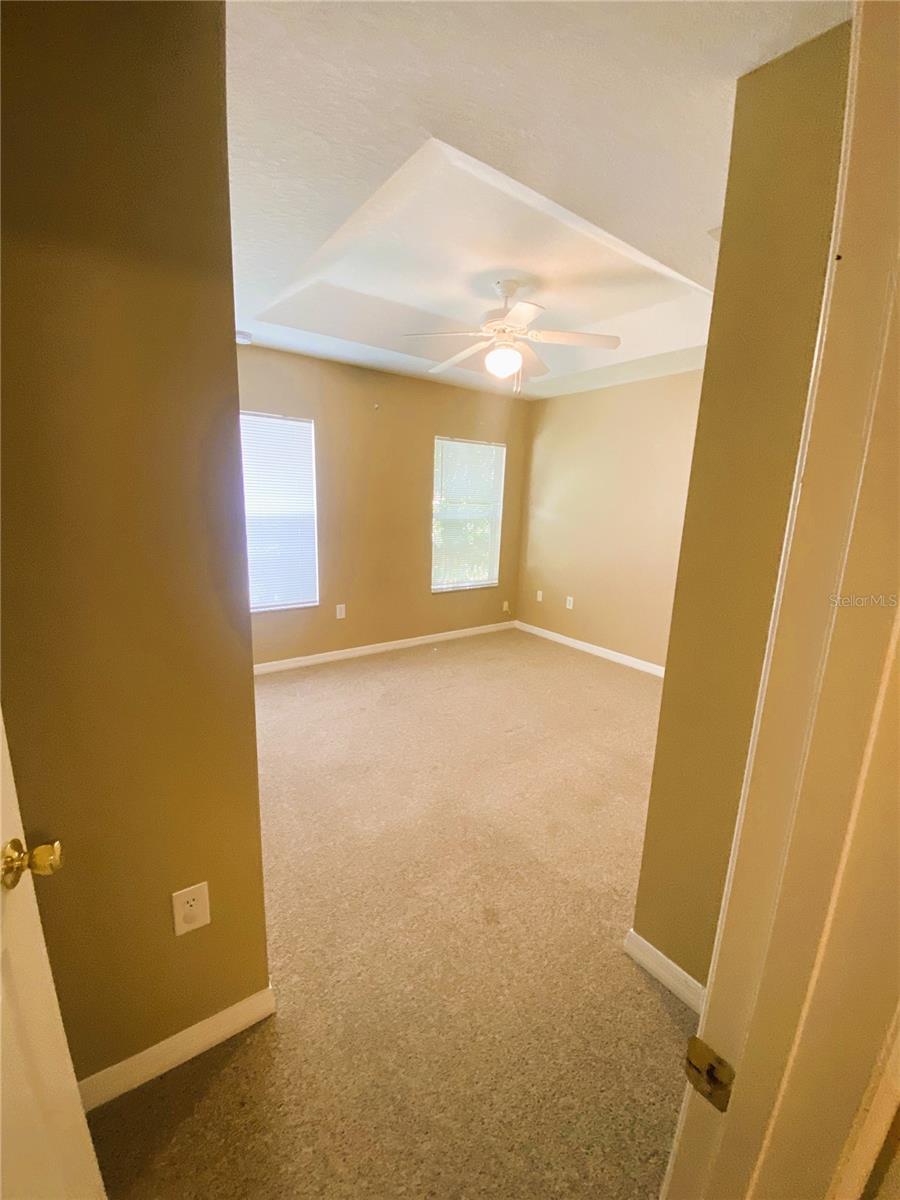 Image 11 of 18 For 7602 Long Island Drive