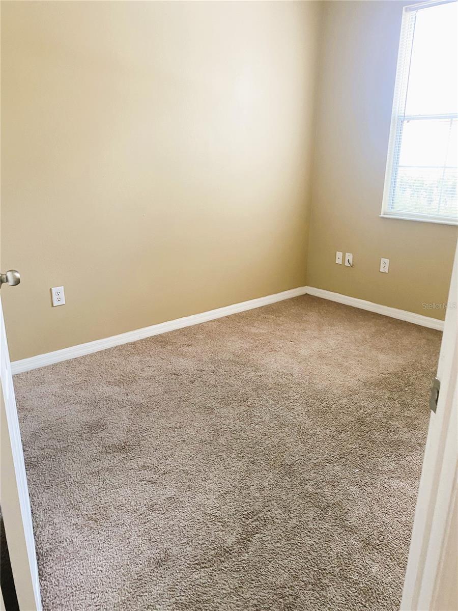 Image 15 of 18 For 7602 Long Island Drive