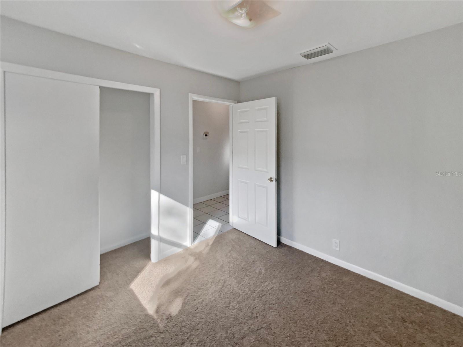 Image 17 of 24 For 1981 Carolina Avenue