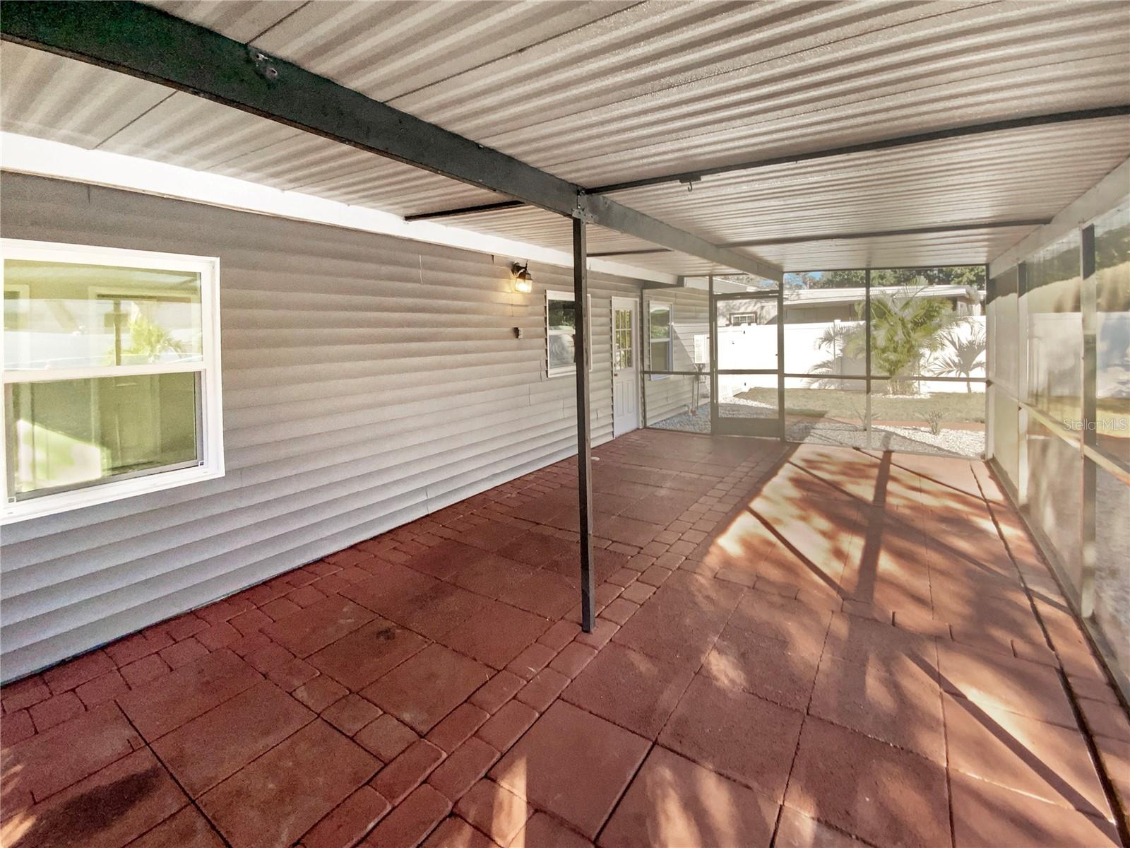 Image 9 of 24 For 1981 Carolina Avenue