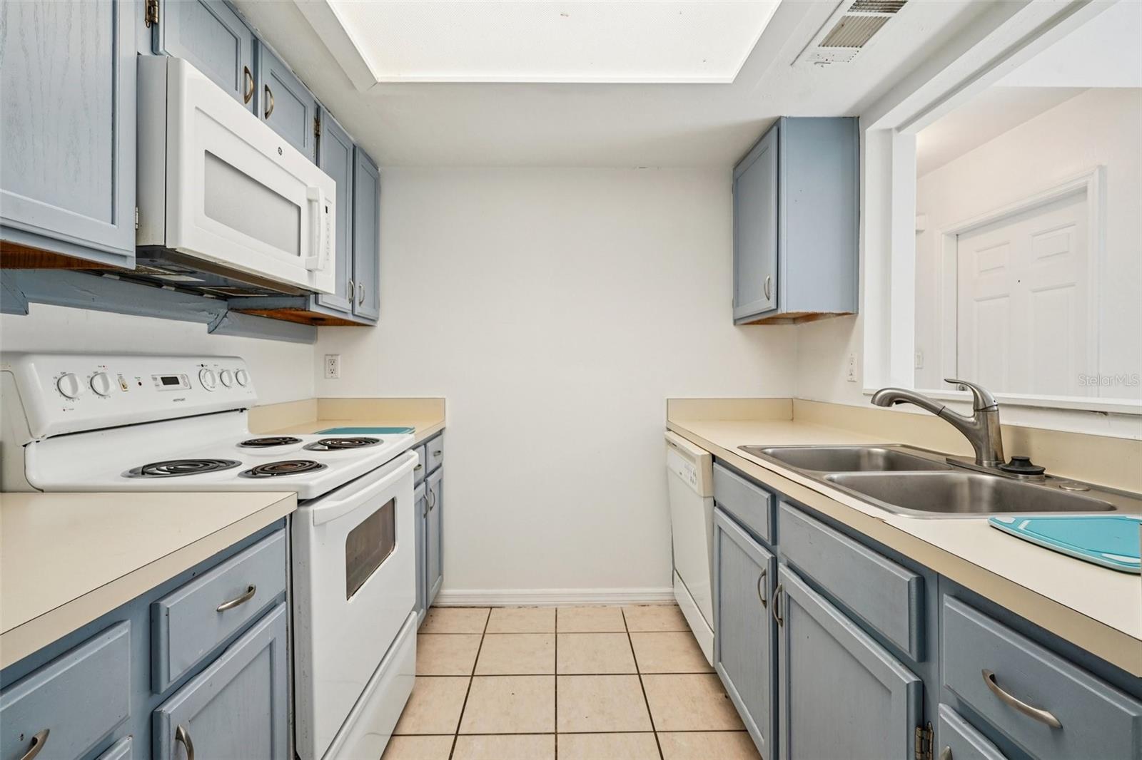 Image 8 of 28 For 5606 8th Place