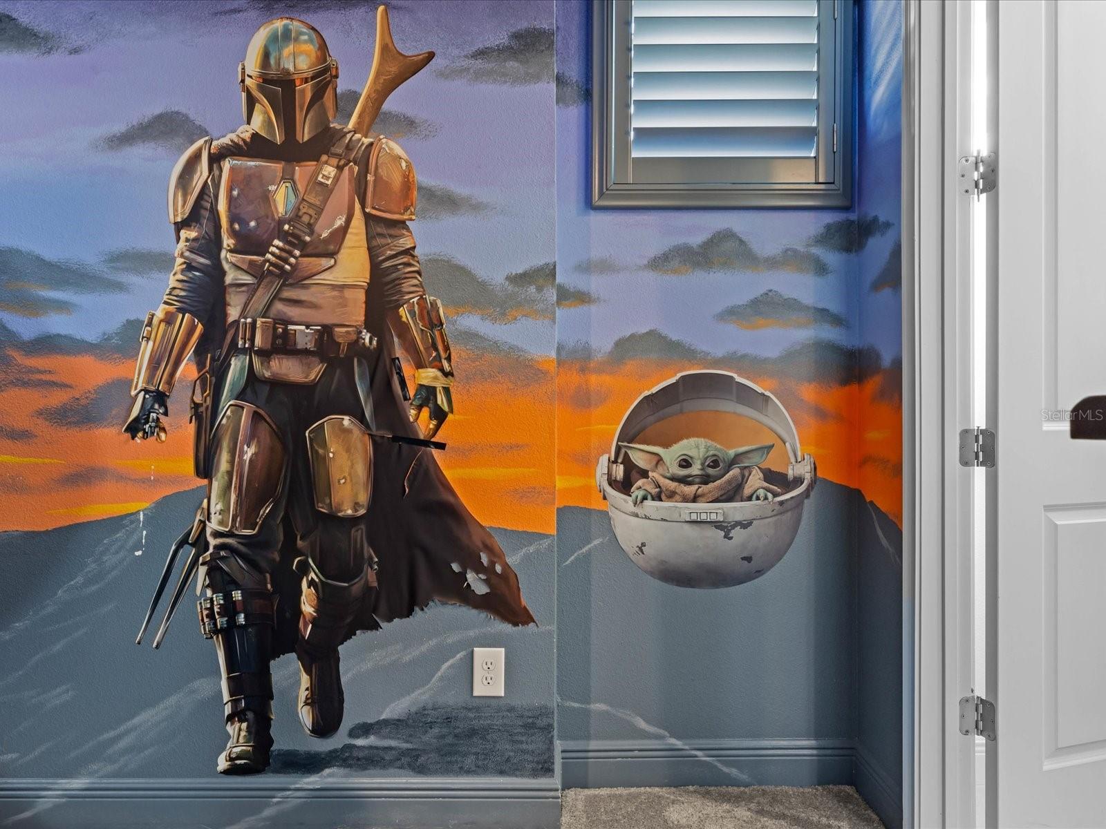 Image 11 of 33 For 832 Desert Mountain Court