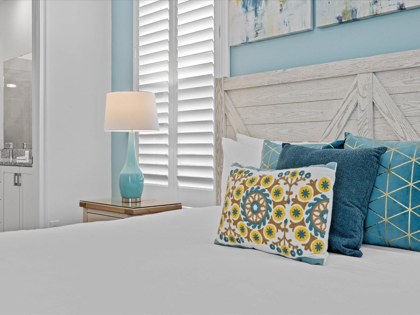 Image 24 of 33 For 832 Desert Mountain Court