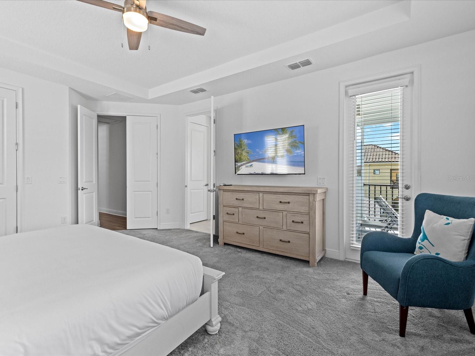 Image 25 of 33 For 832 Desert Mountain Court