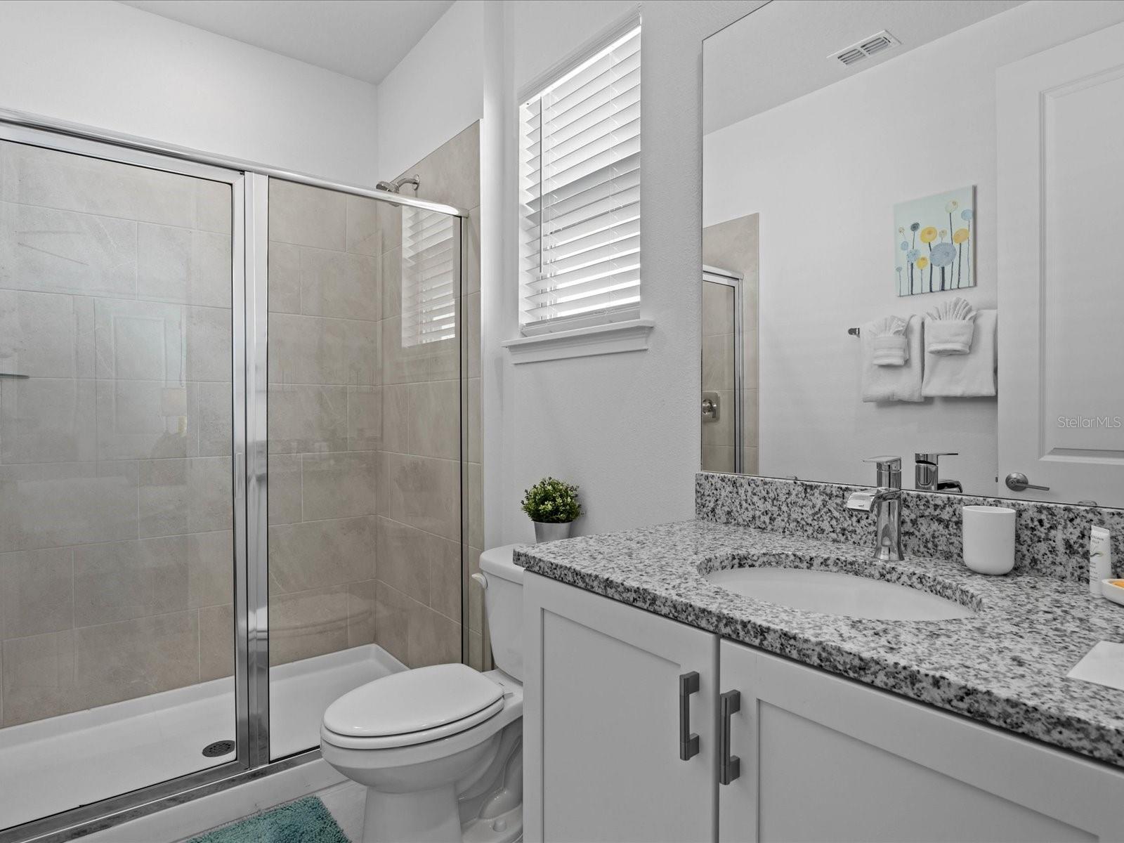 Image 28 of 33 For 832 Desert Mountain Court