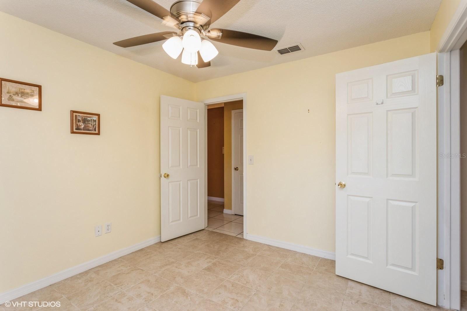 Image 10 of 16 For 8 Lake Jackson Court