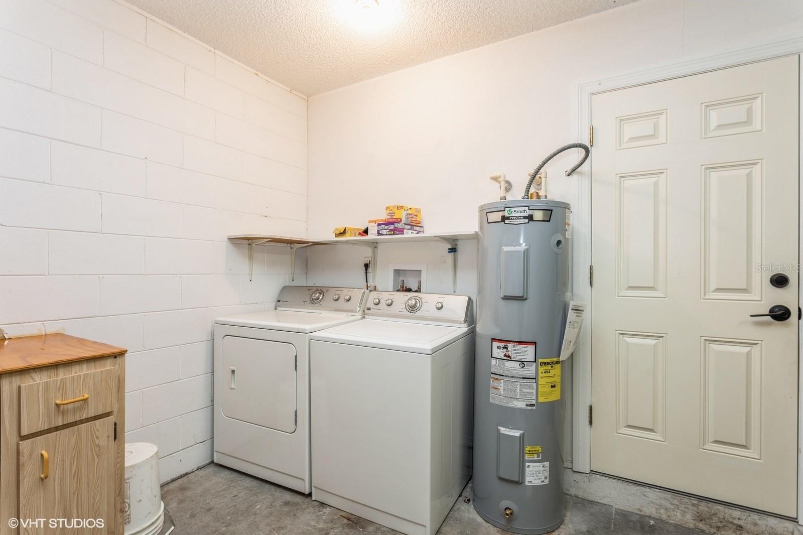 Image 12 of 16 For 8 Lake Jackson Court