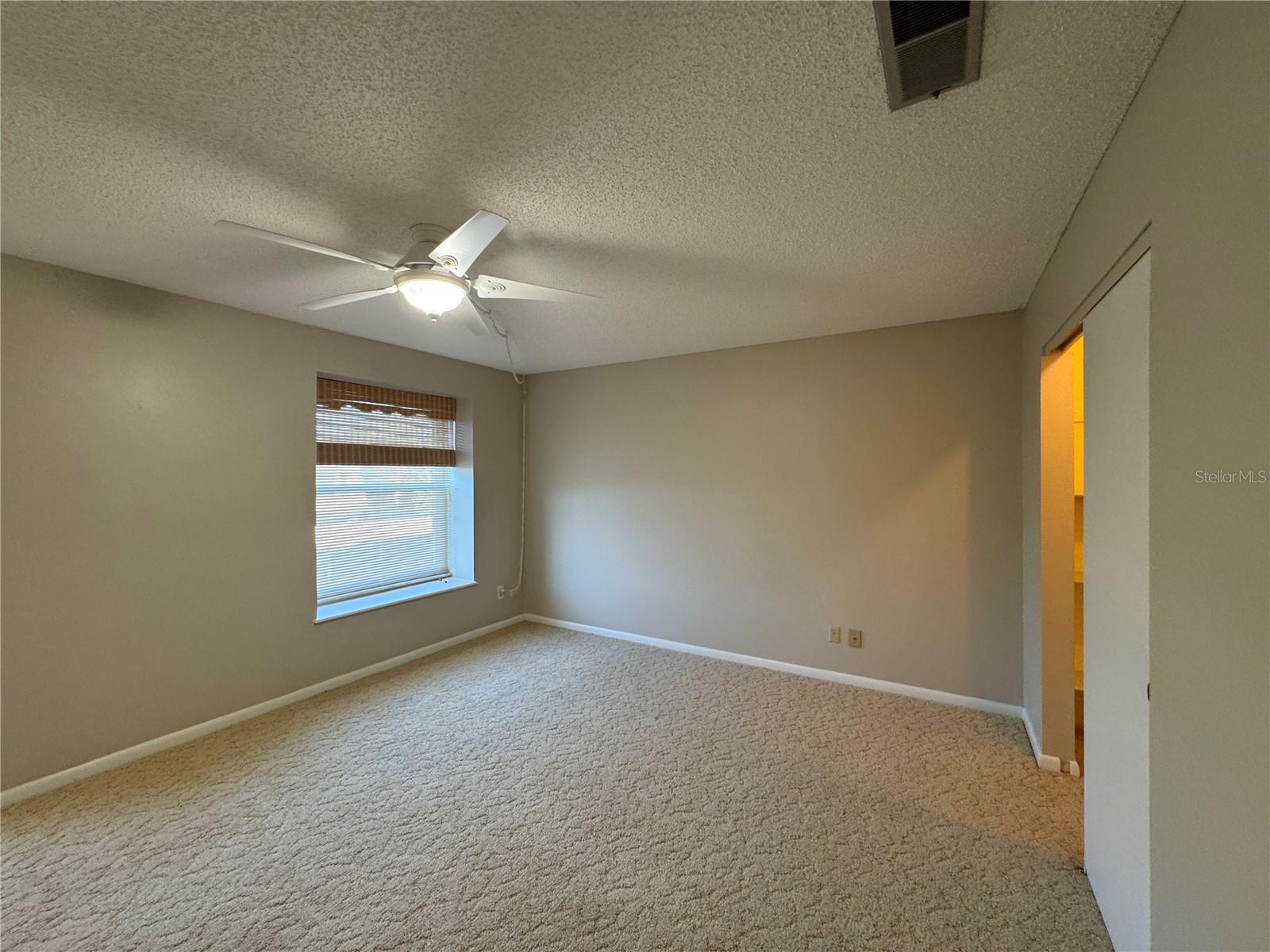 Image 31 of 32 For 200 Saint Andrews Boulevard 1803