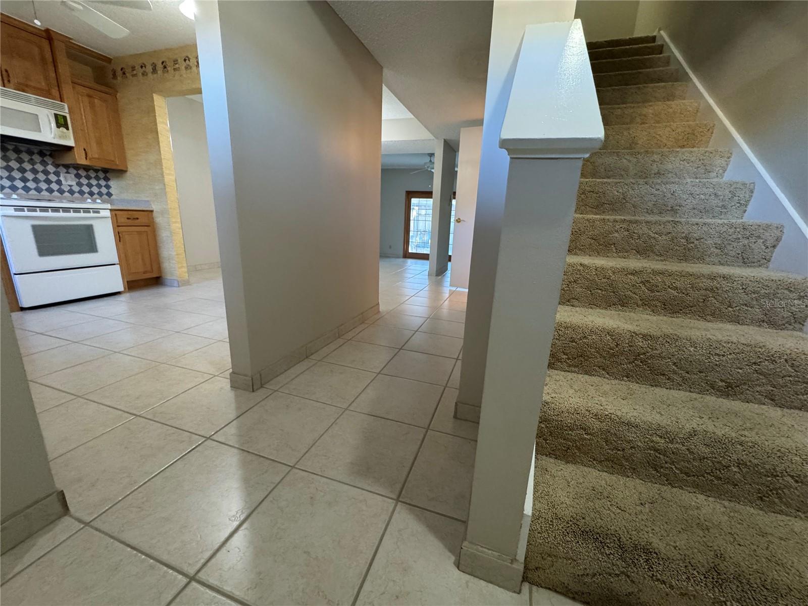 Image 4 of 32 For 200 Saint Andrews Boulevard 1803