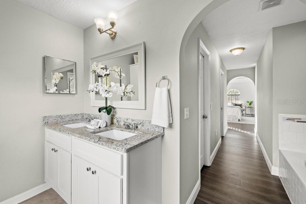 Image 34 of 62 For 707 Monte Vista Way