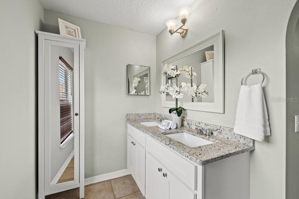 Image 35 of 62 For 707 Monte Vista Way