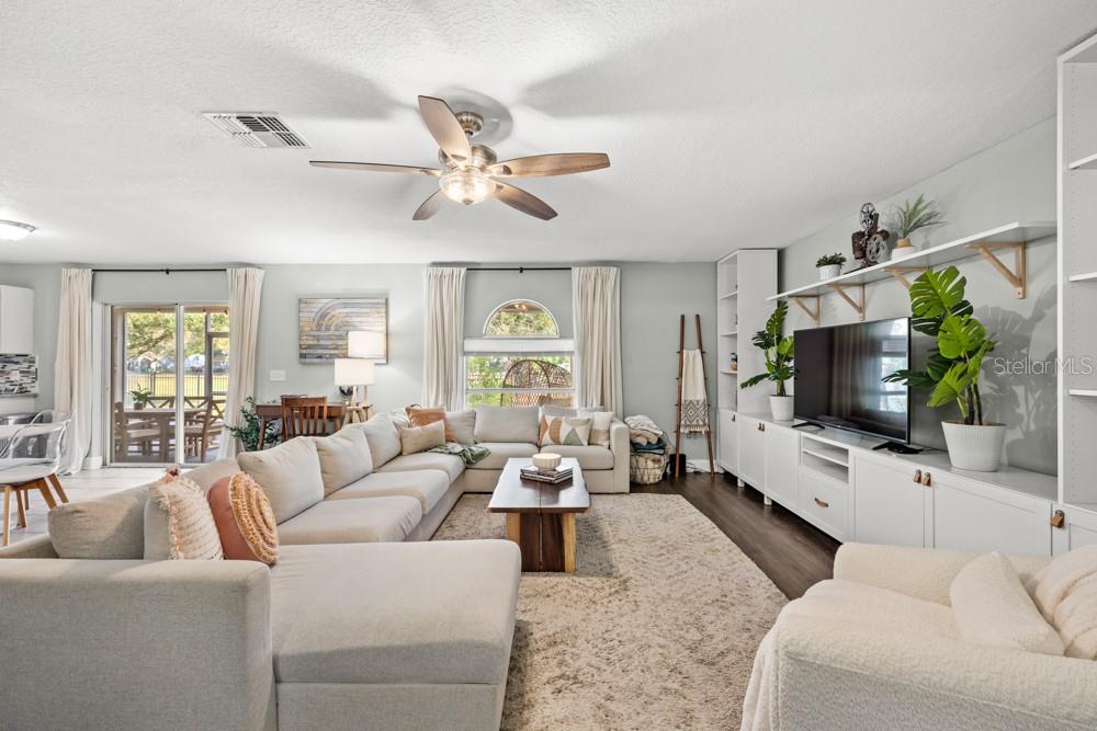 Image 4 of 62 For 707 Monte Vista Way