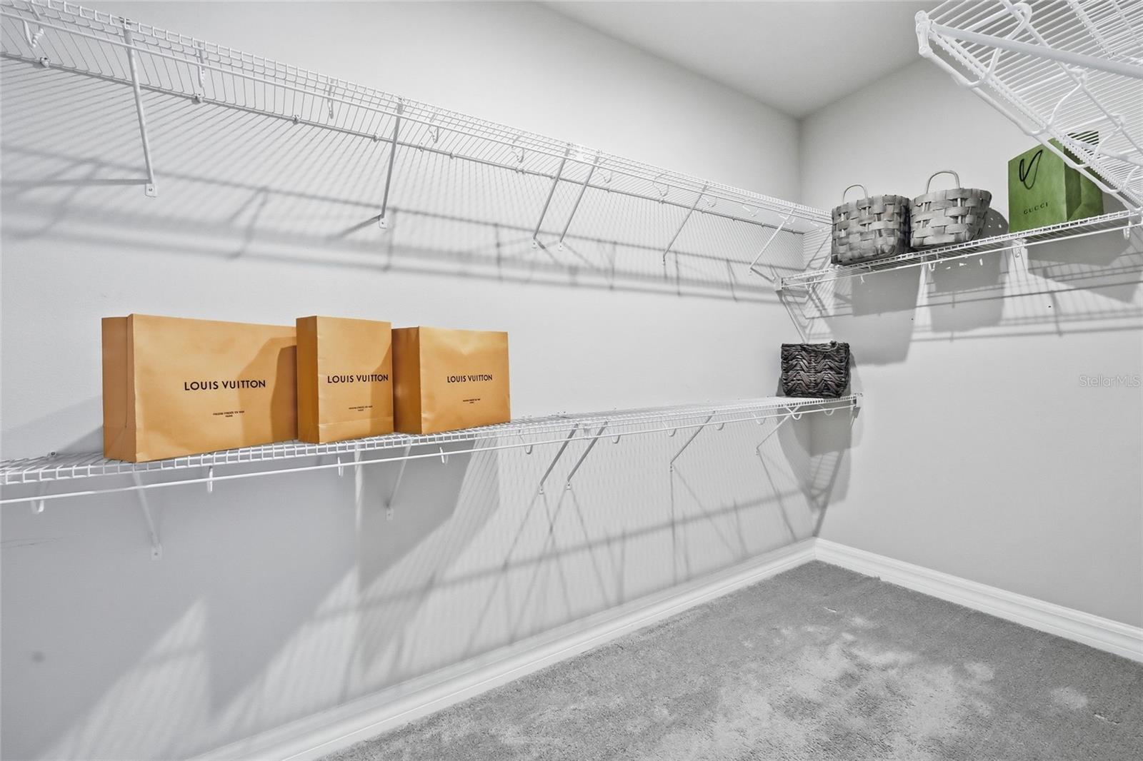 Image 19 of 88 For 2452 Varenna Loop