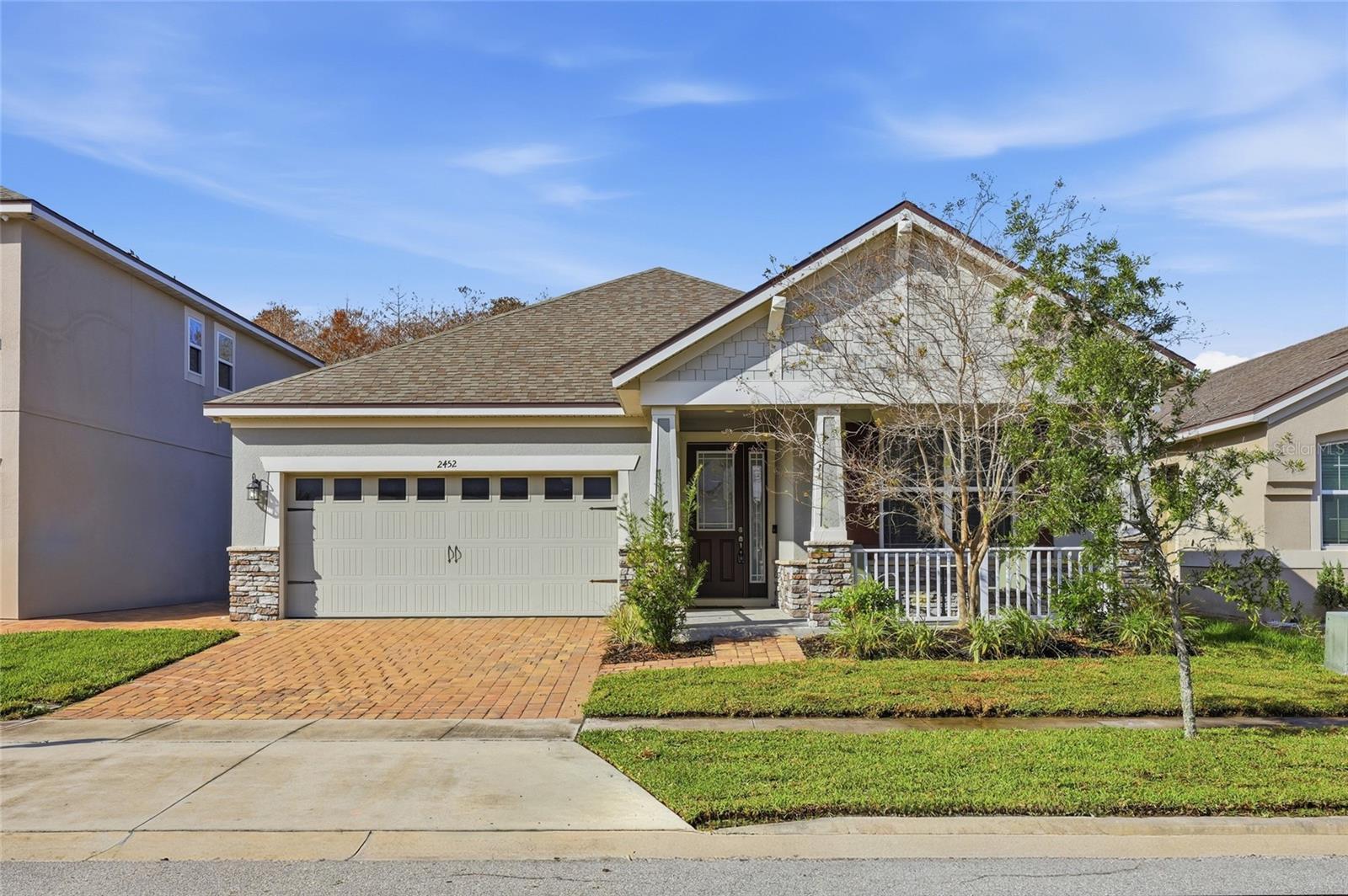 Image 41 of 88 For 2452 Varenna Loop