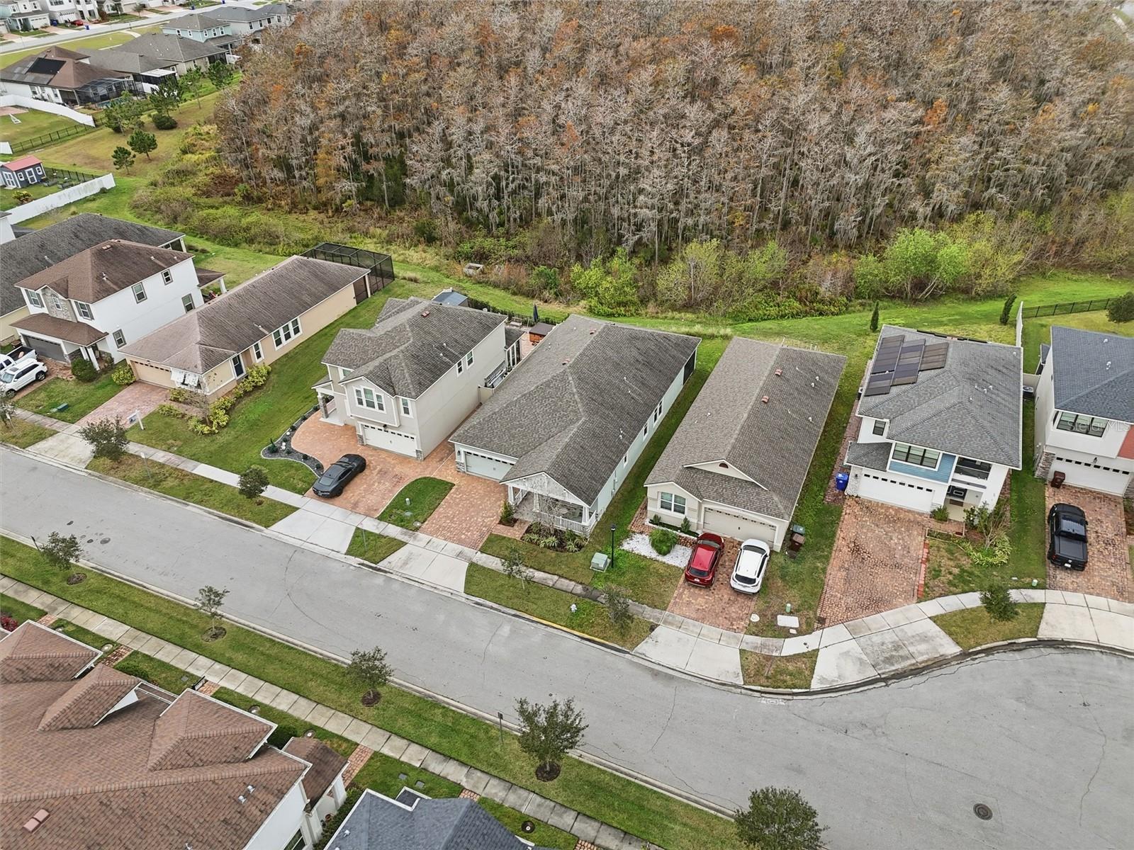 Image 43 of 88 For 2452 Varenna Loop