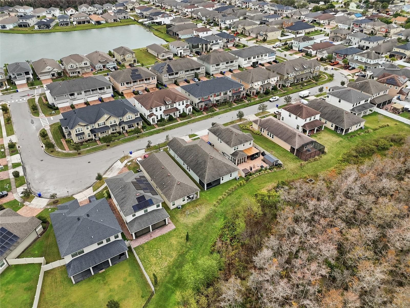 Image 45 of 88 For 2452 Varenna Loop