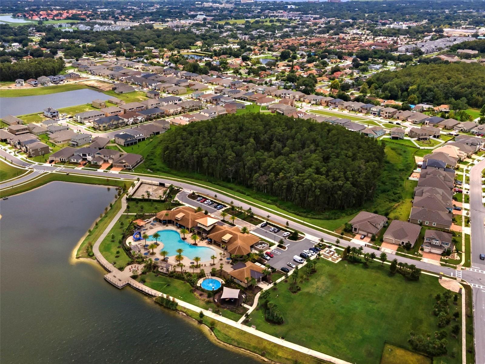 Image 62 of 88 For 2452 Varenna Loop