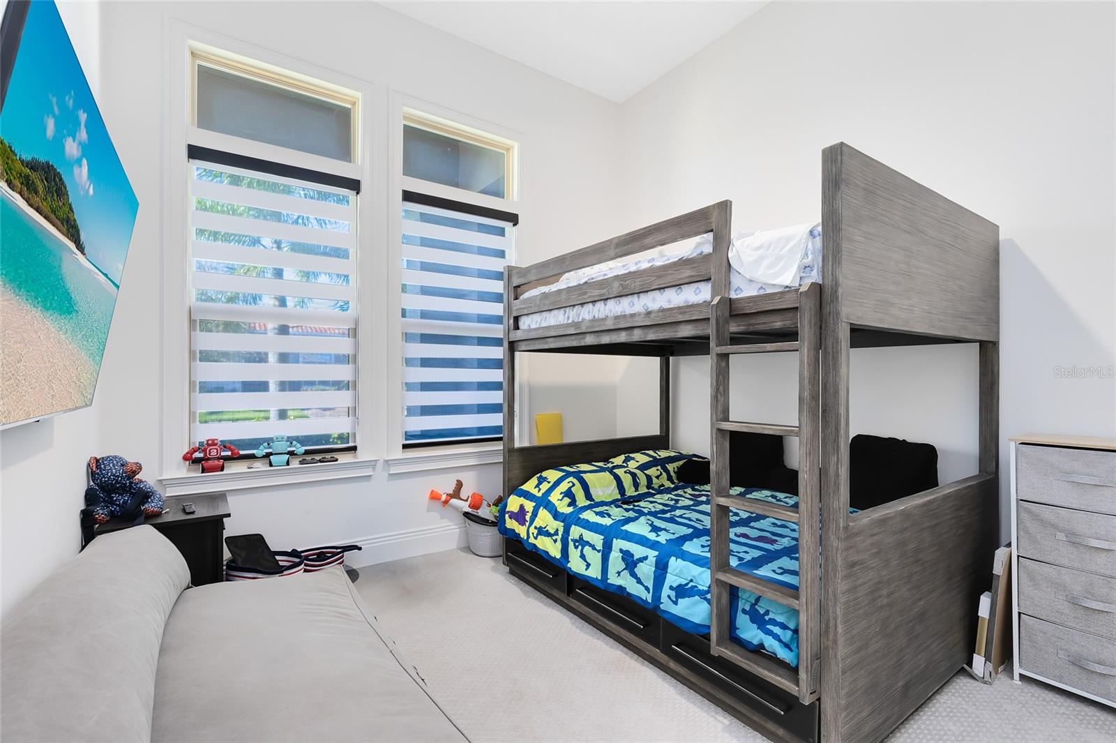 Image 10 of 52 For 13319 Alderley Drive