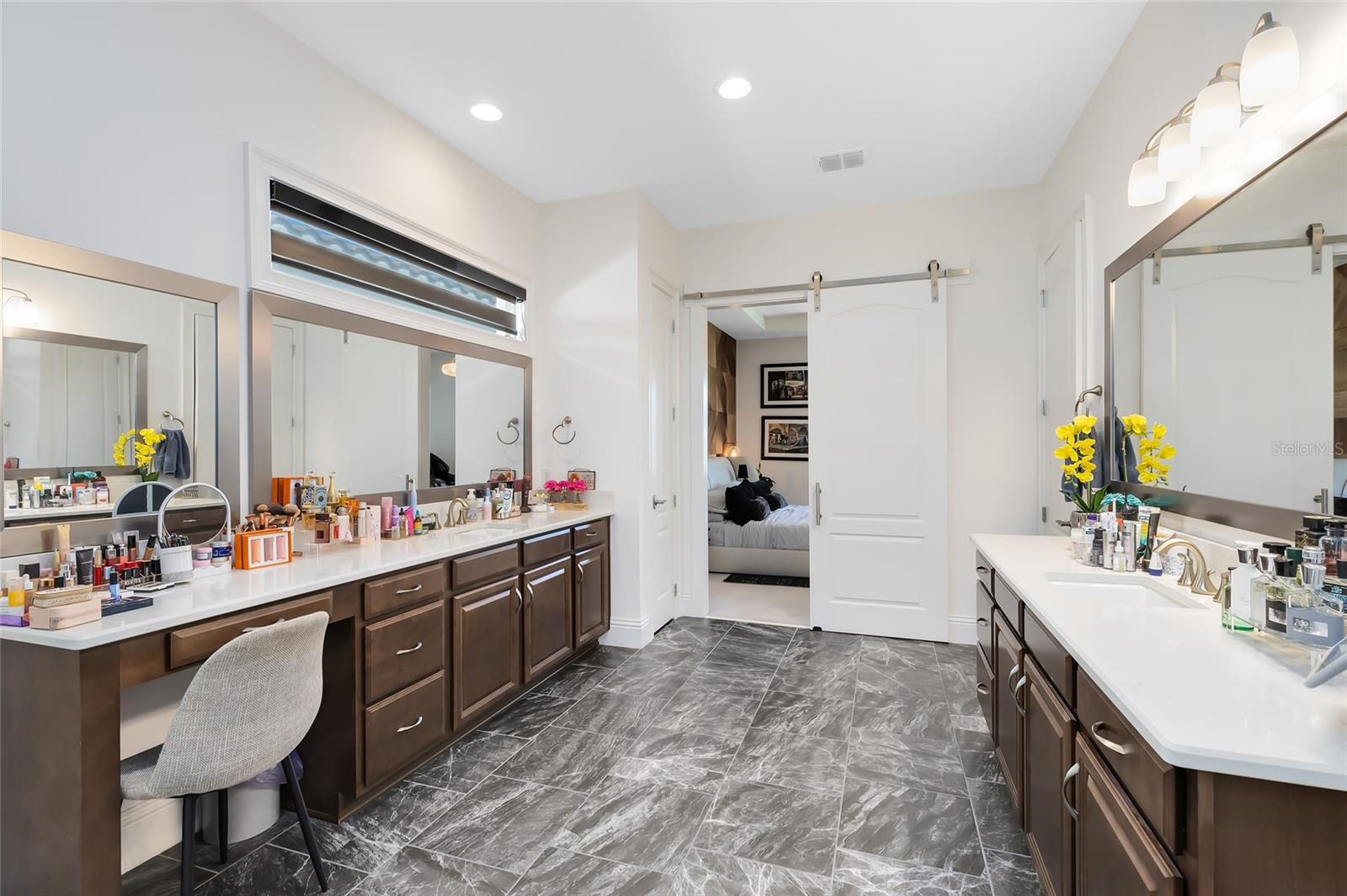 Image 26 of 52 For 13319 Alderley Drive