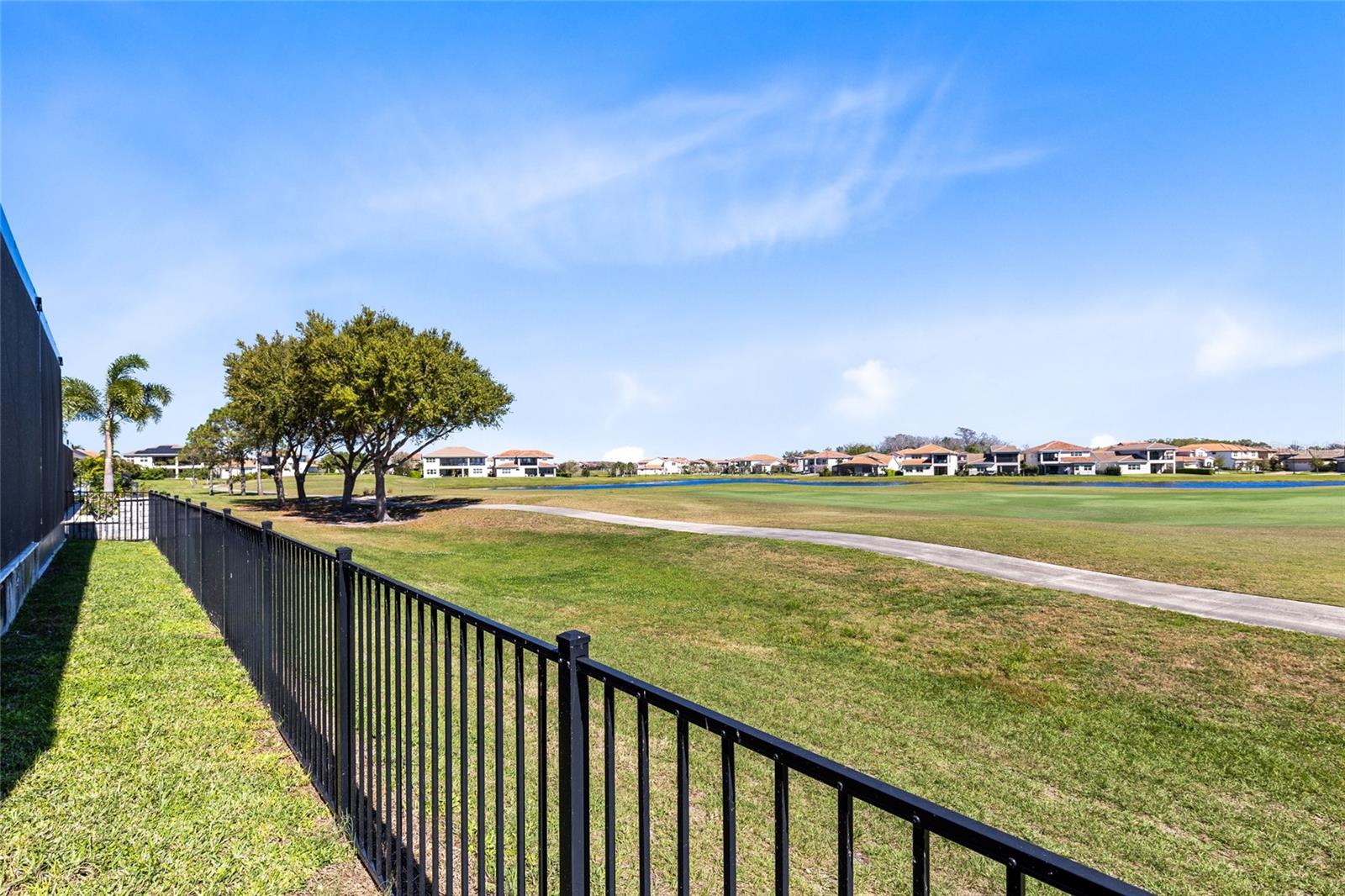 Image 40 of 52 For 13319 Alderley Drive