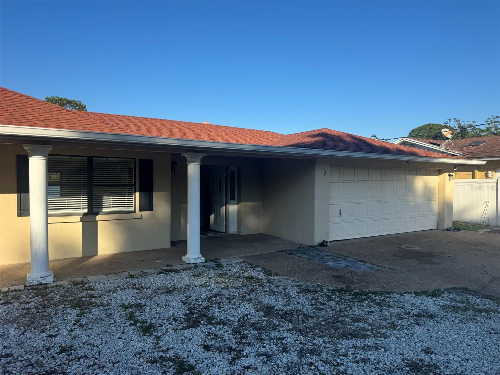 Listing Details for 6617 Lake Cane Drive, ORLANDO, FL 32819