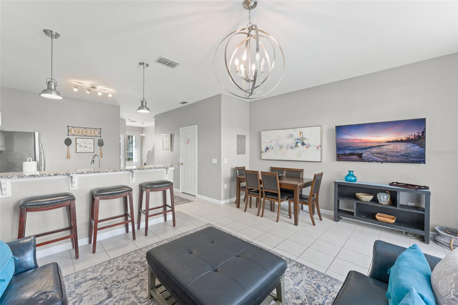 Image 10 of 38 For 7681 Sir Kaufmann Court