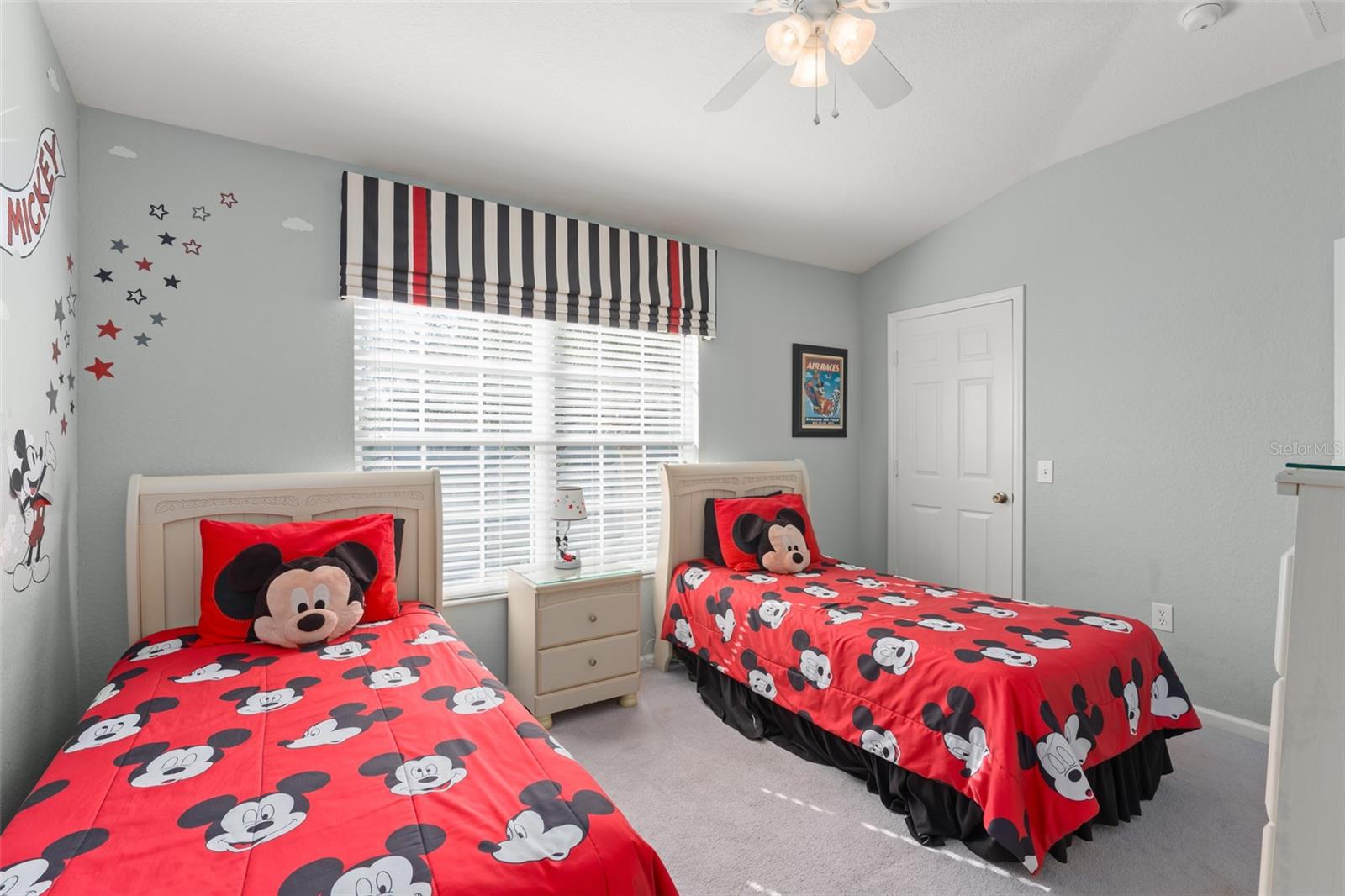 Image 26 of 38 For 7681 Sir Kaufmann Court
