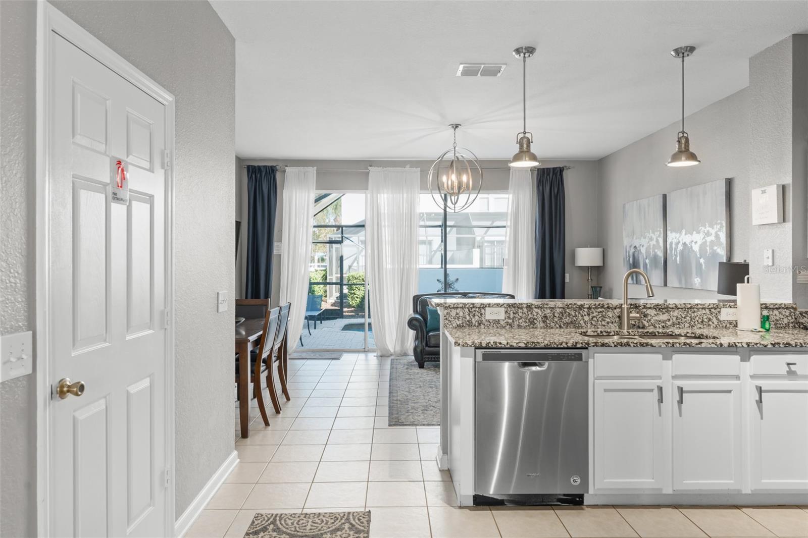 Image 6 of 38 For 7681 Sir Kaufmann Court