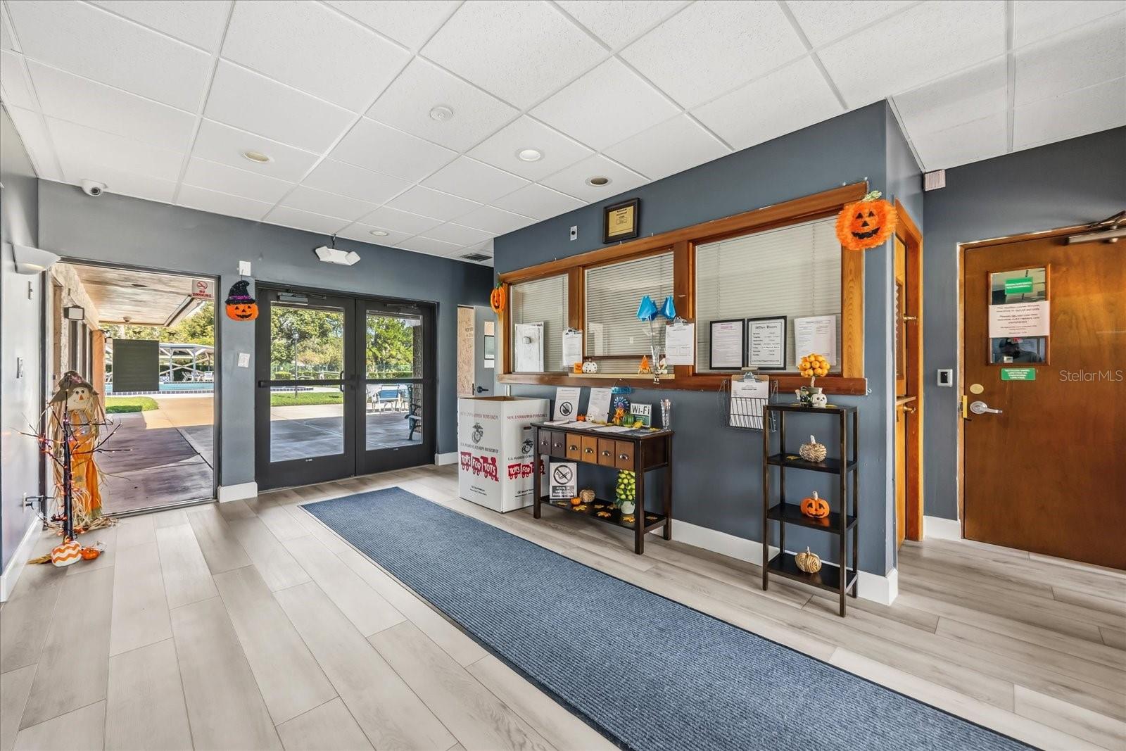 Image 41 of 42 For 5237 Gateway Avenue