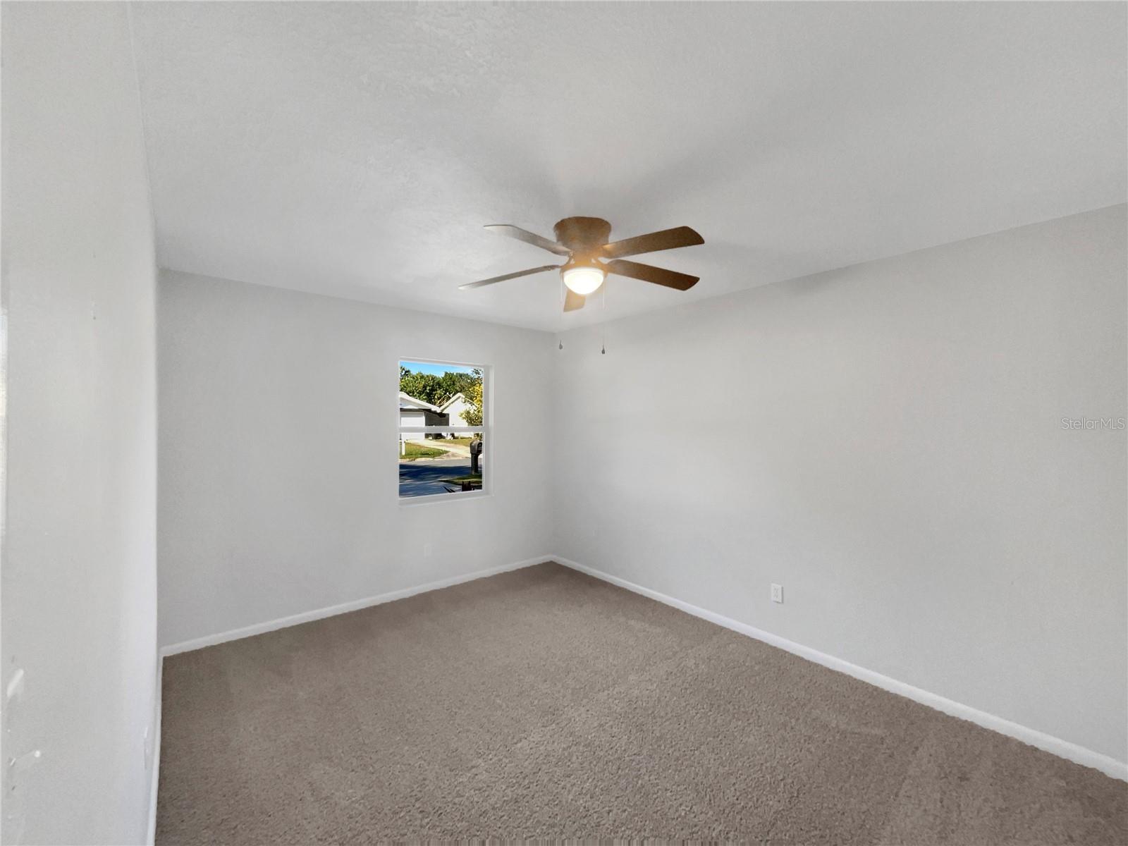 Image 11 of 24 For 2841 Central Drive