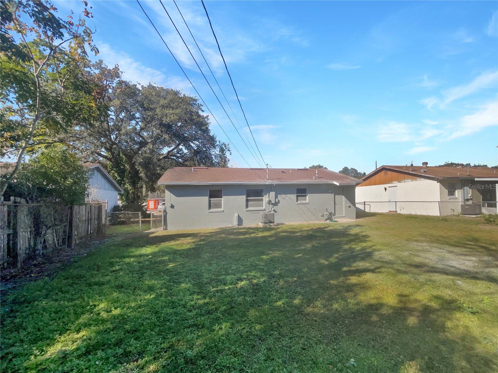 Image 9 of 24 For 2841 Central Drive