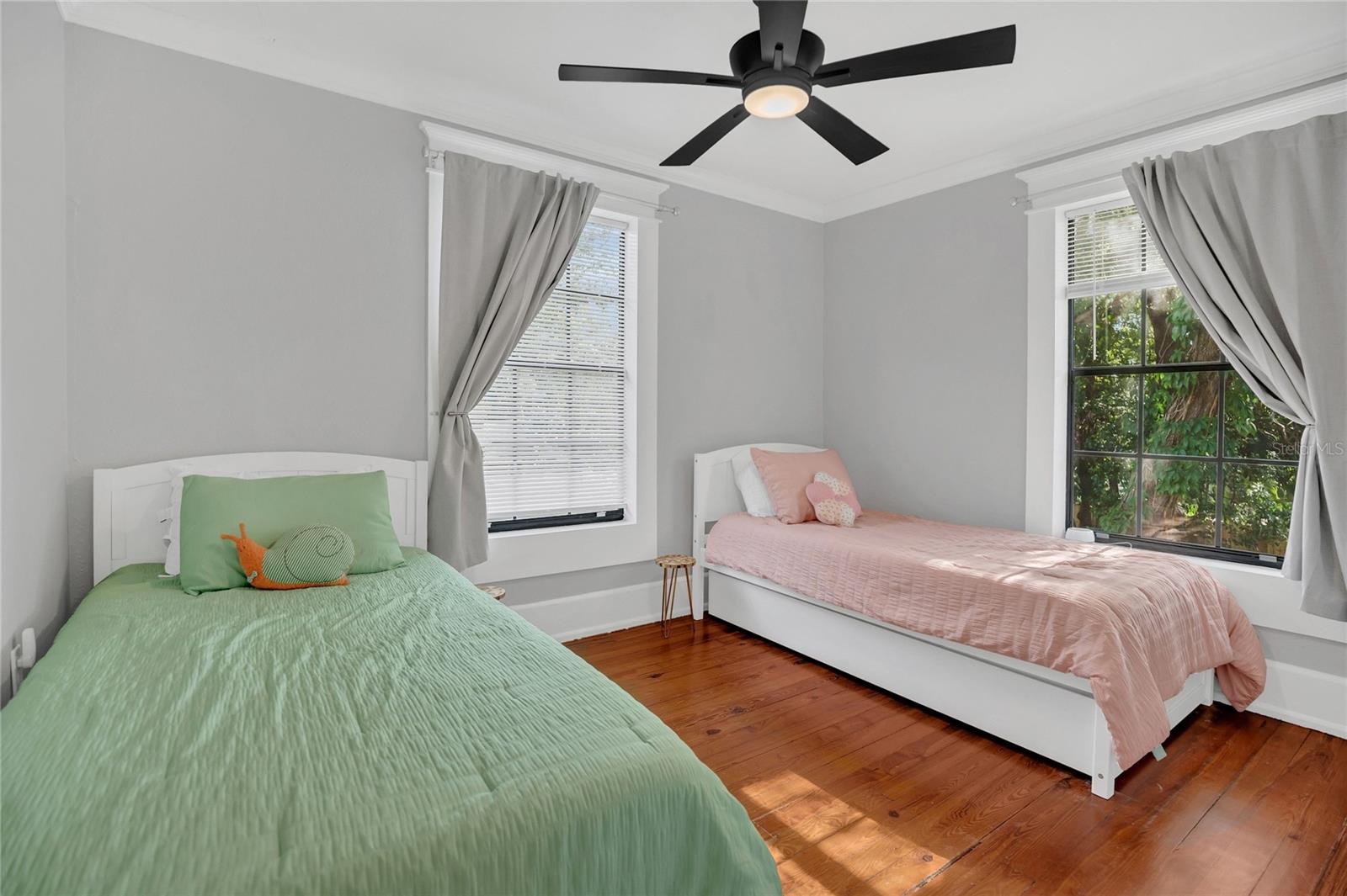 Image 17 of 32 For 203 10th Street