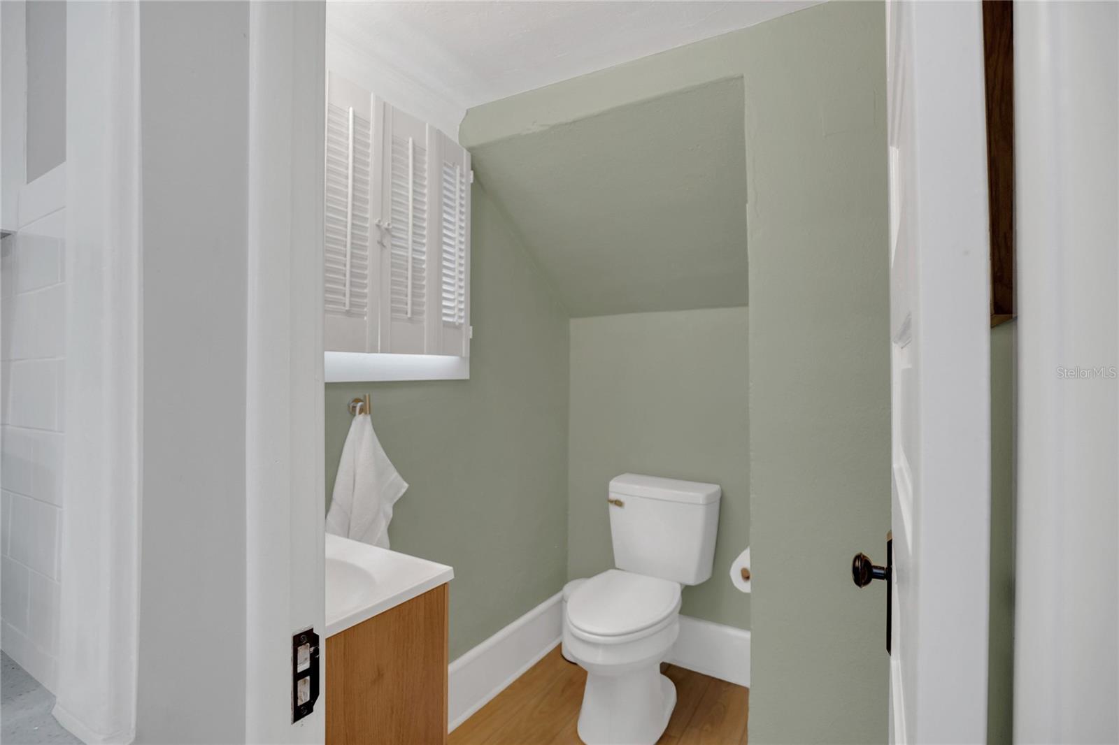 Image 19 of 32 For 203 10th Street