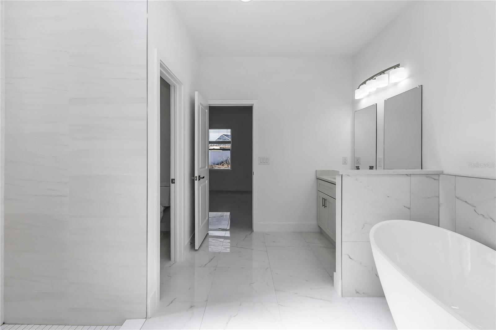 Image 15 of 47 For 15070 21st Terrace