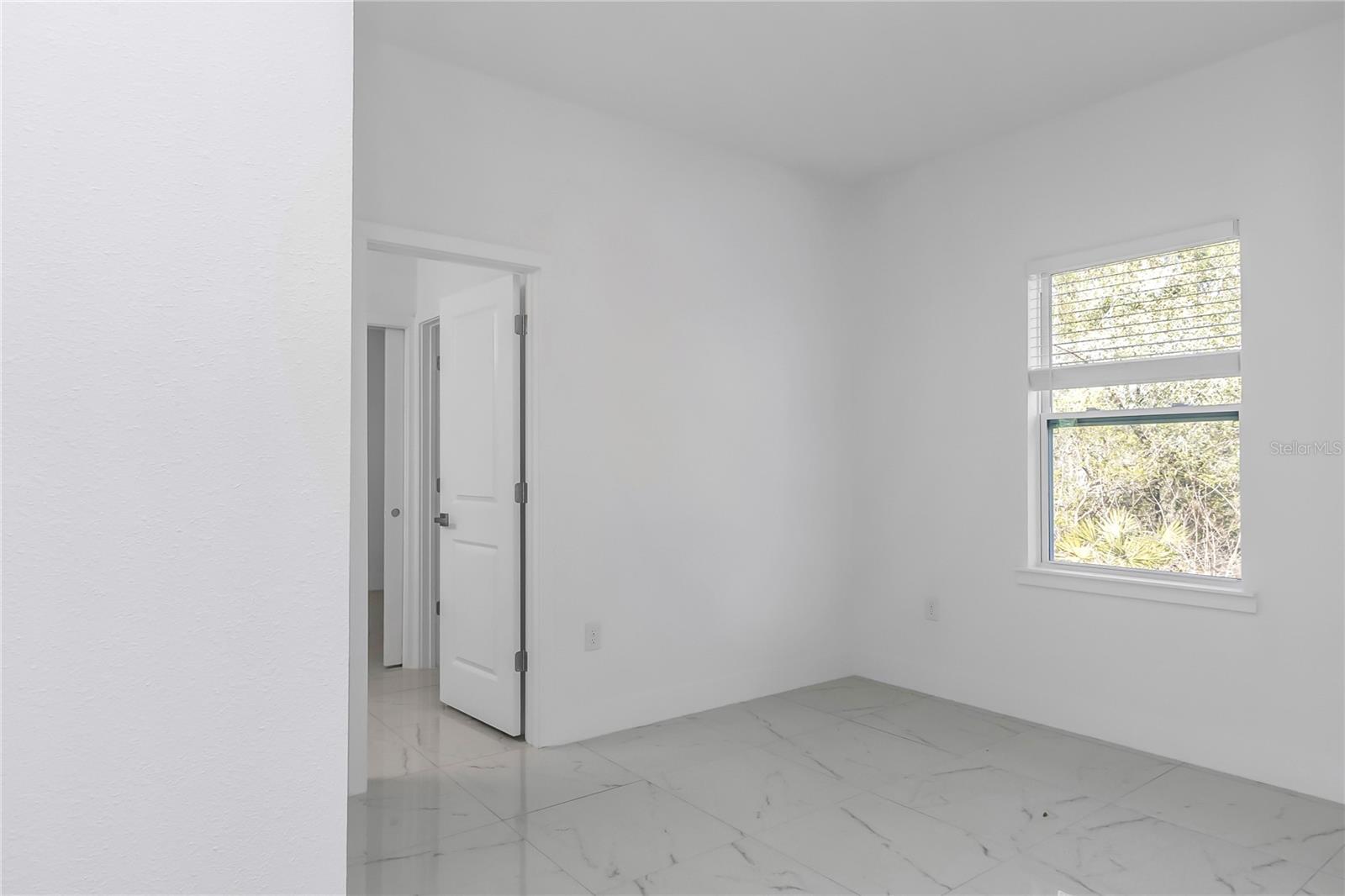 Image 31 of 47 For 15070 21st Terrace