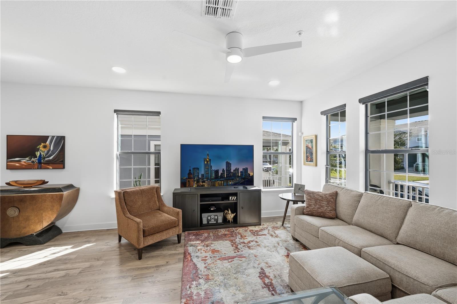 Image 6 of 32 For 1277 Spotted Sandpiper Loop