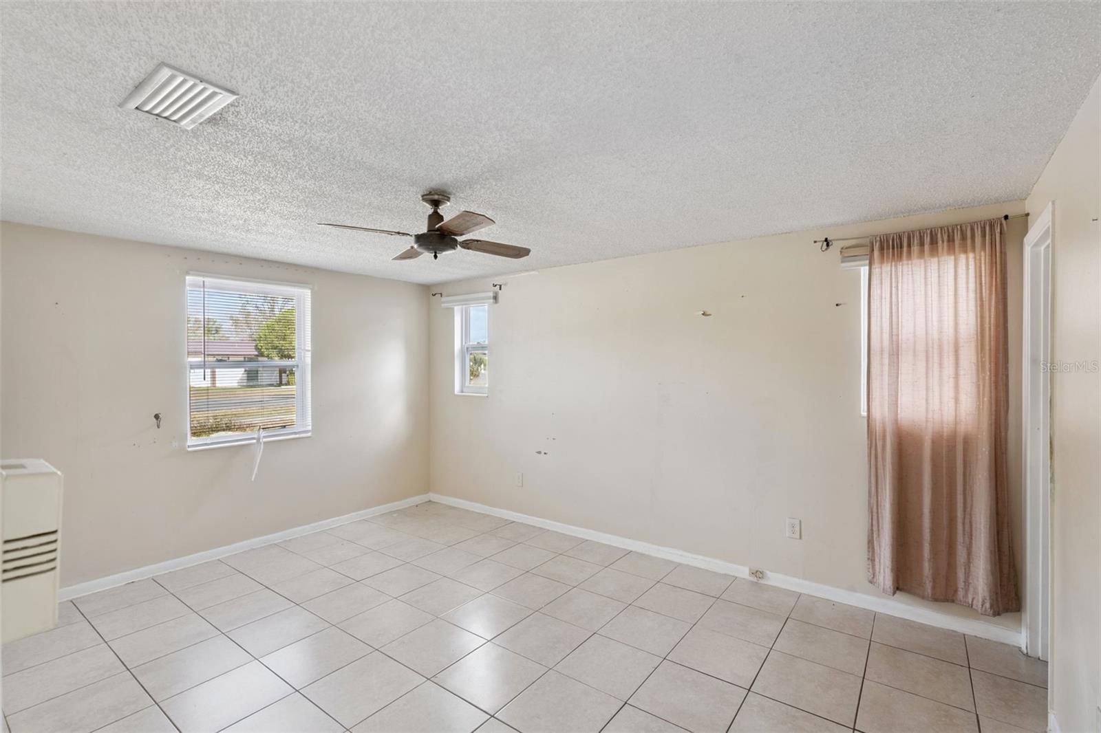 Image 11 of 19 For 14323 39th Court Rd