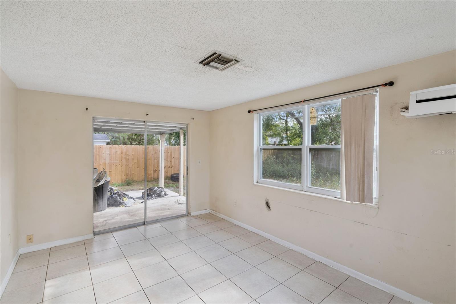 Image 9 of 19 For 14323 39th Court Rd