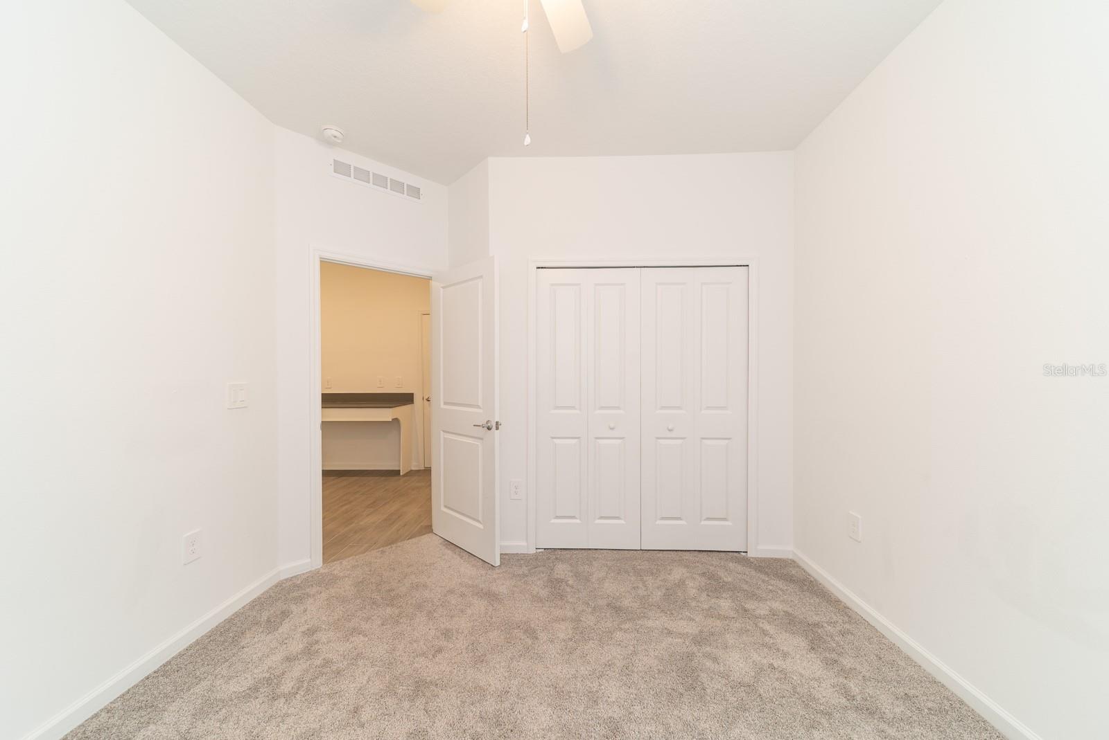 Image 21 of 58 For 2898 Armstrong Avenue