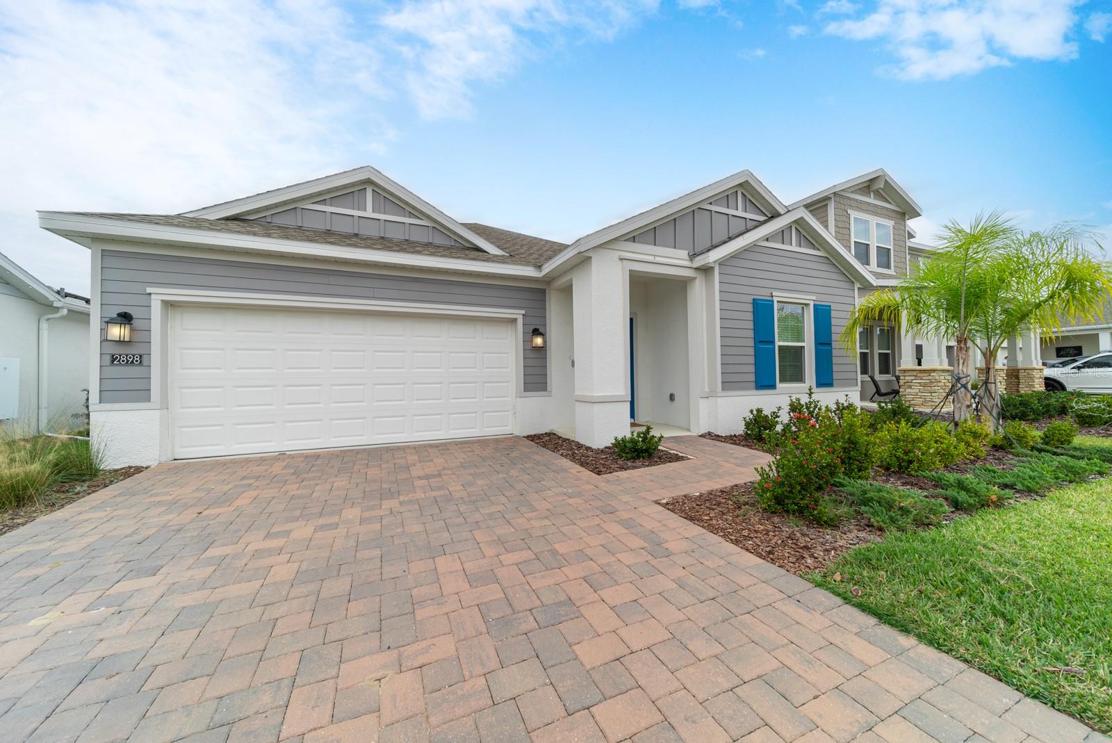 Image 4 of 58 For 2898 Armstrong Avenue